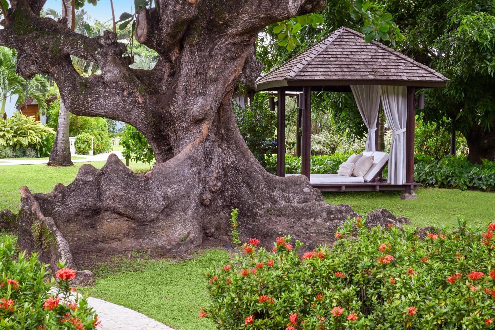 Sandals Halcyon Beach All Inclusive - Couples Only (Adults Only) Vigie Exterior photo